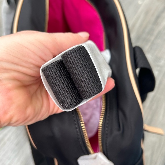 Kate Spade Kennedy Park Nylon Milla Travel/Messenger Back Bag - Picture 11 of 16